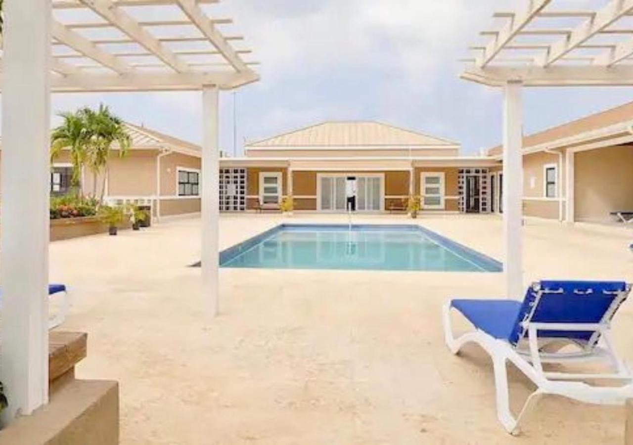 Seashore Vacation Home, Oceanpointe, Lucea, Jamaica Eksteriør bilde