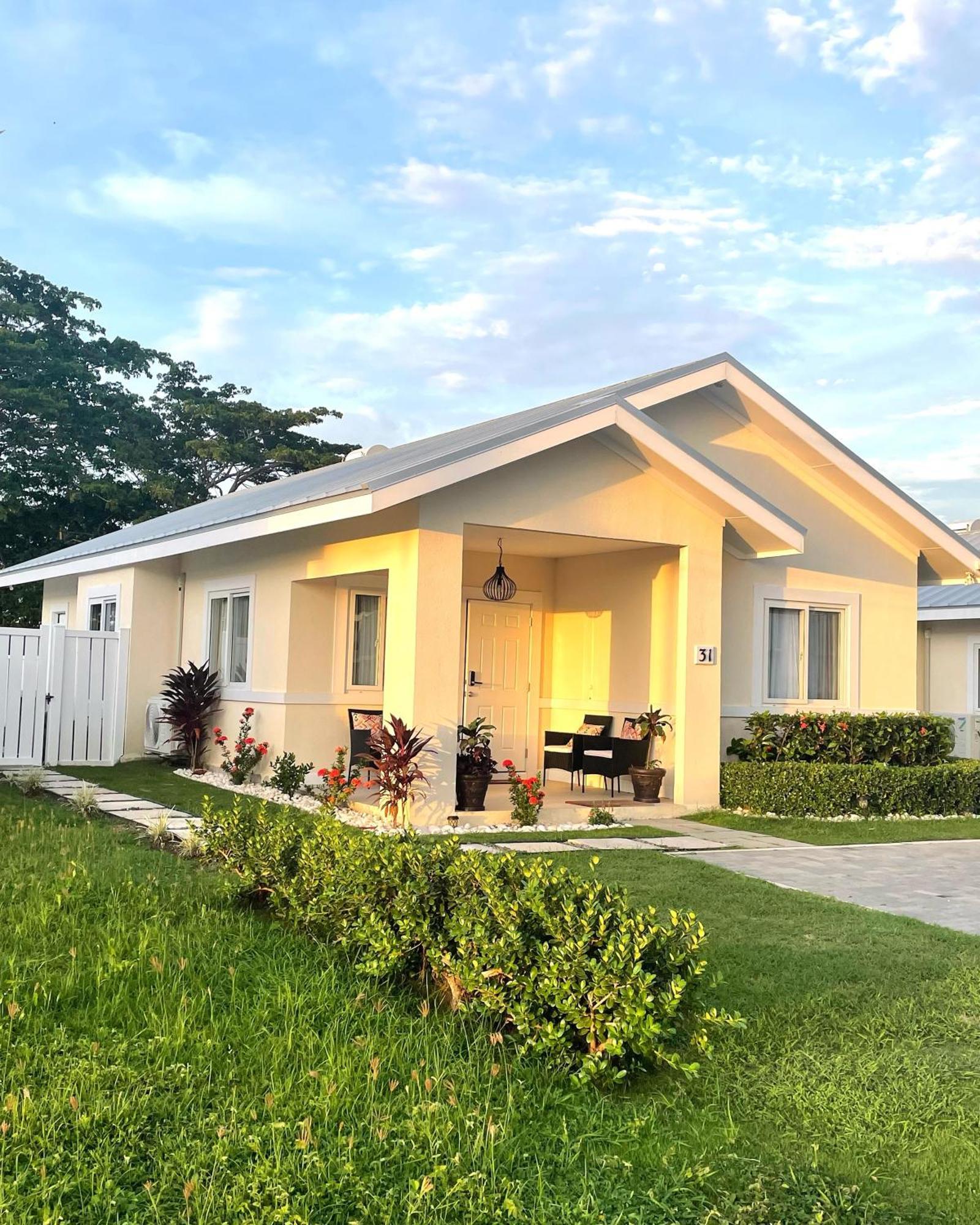 Seashore Vacation Home, Oceanpointe, Lucea, Jamaica Eksteriør bilde